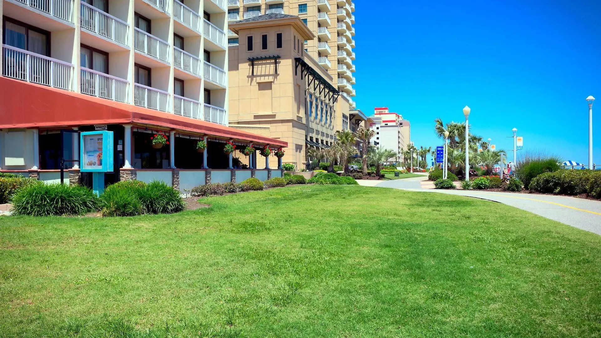 The Oceanfront Inn - Virginia Beach