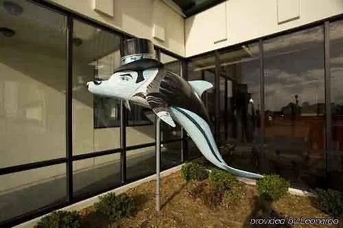 The Oceanfront Inn - Virginia Beach Hotel